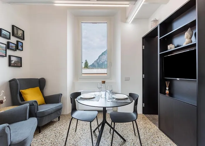 Apartamento Varenna Amorevole Dimora In Lecco